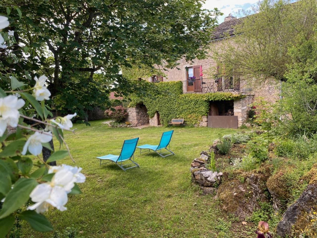 Auberge De Cadenas Veyreau Εξωτερικό φωτογραφία